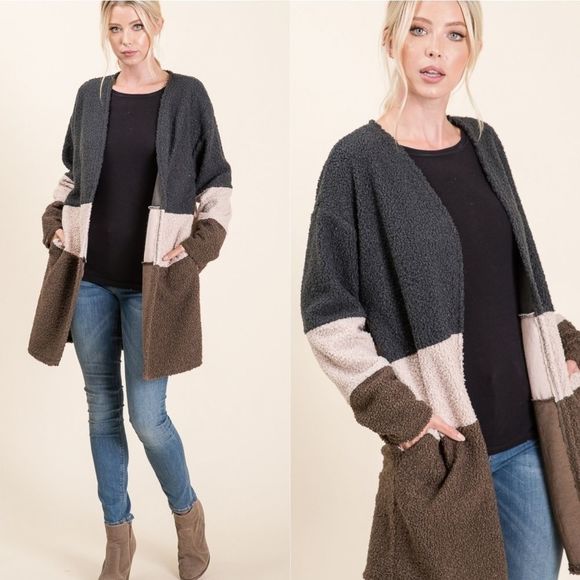 Lovely Rosetta Sweaters - Grey Color Block Cardigan
